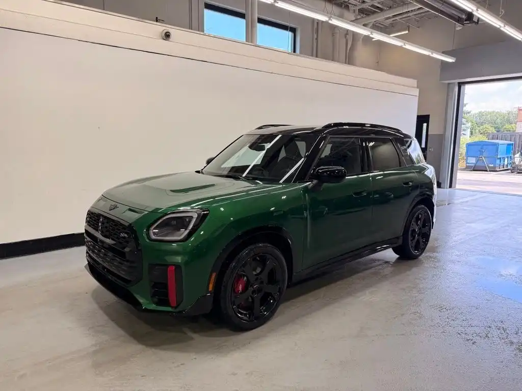 2027 MINI Countryman JCW ALL4's photo