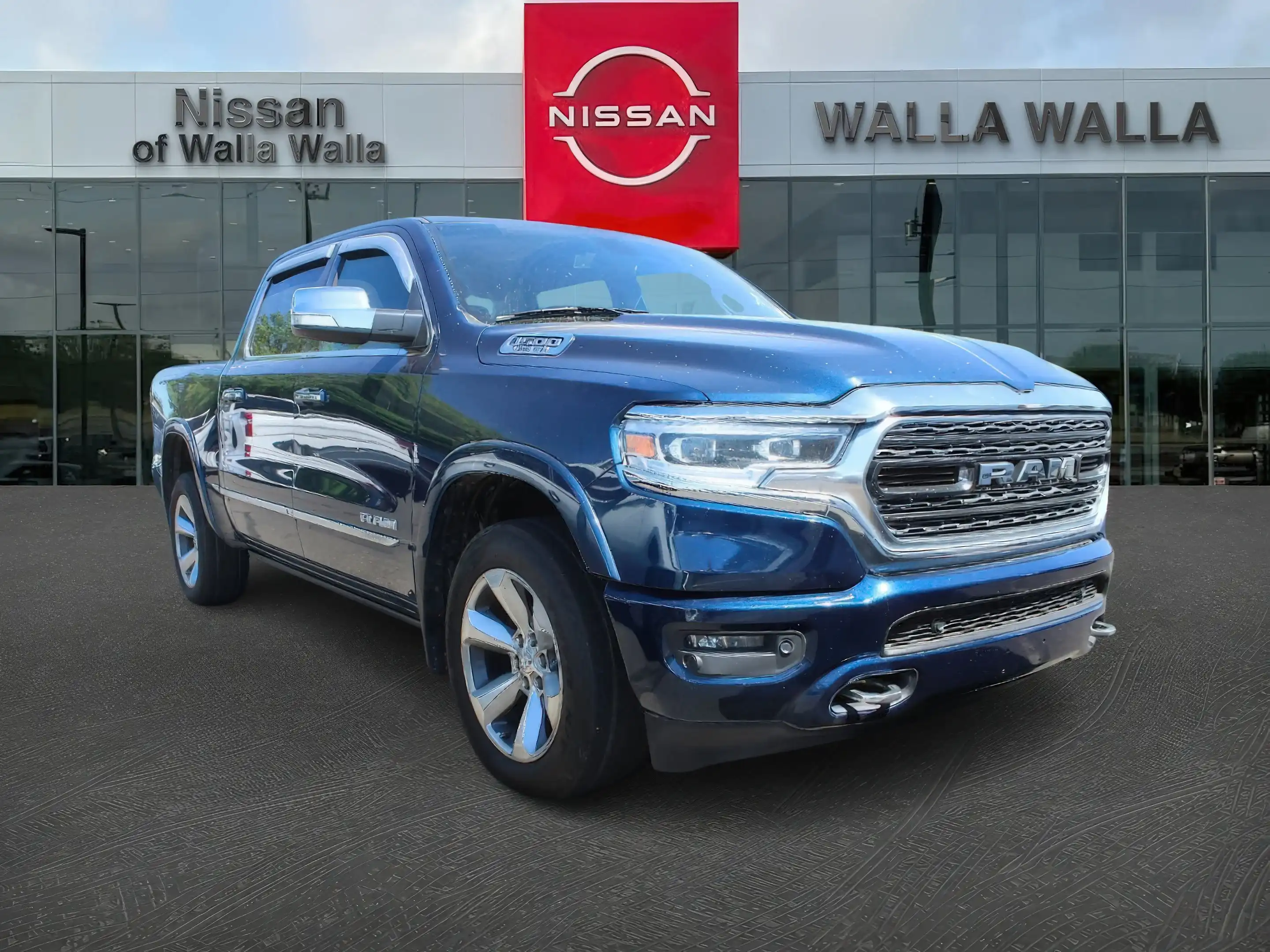 2019 RAM 1500 Limited Crew Cab 4x4 5'7" Box's photo