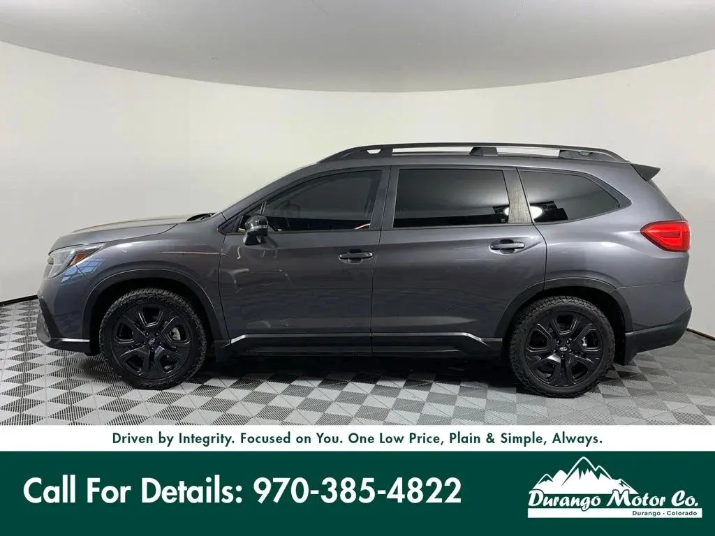 2023 Subaru Ascent Onyx Edition 7 Passenger photo 3