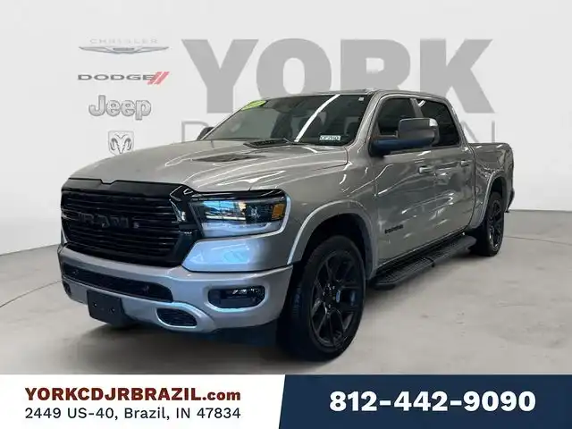 2022 RAM 1500 Laramie 4x4 Crew Cab 5'7's photo