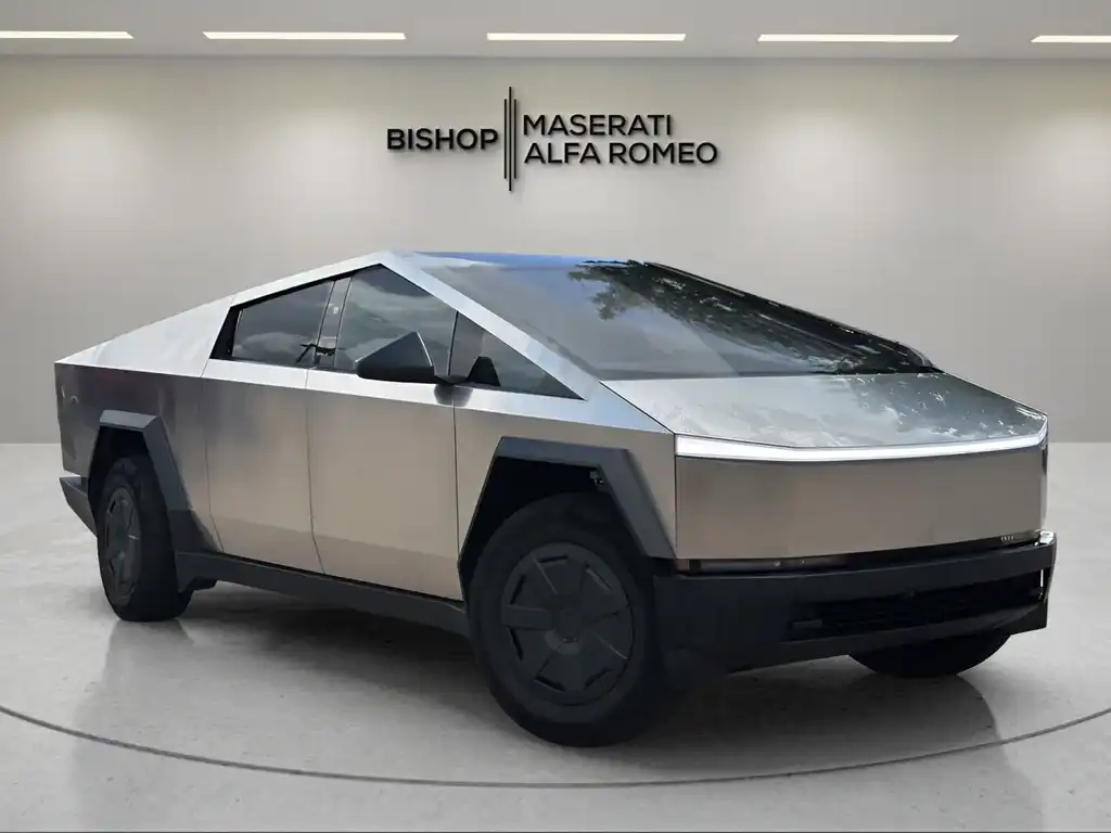 2025 Tesla Cybertruck All-Wheel Drive's photo