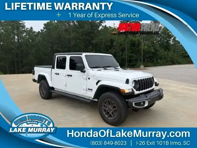 2024 Jeep Gladiator Sport S's photo