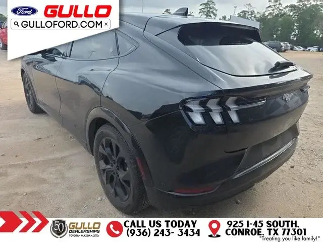 2023 Ford Mustang-Mach-e Premium photo 3