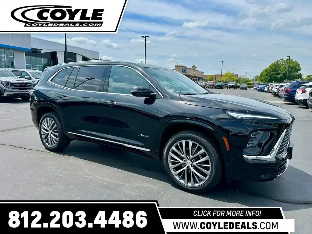 2025 Buick Enclave Avenir AWD's photo