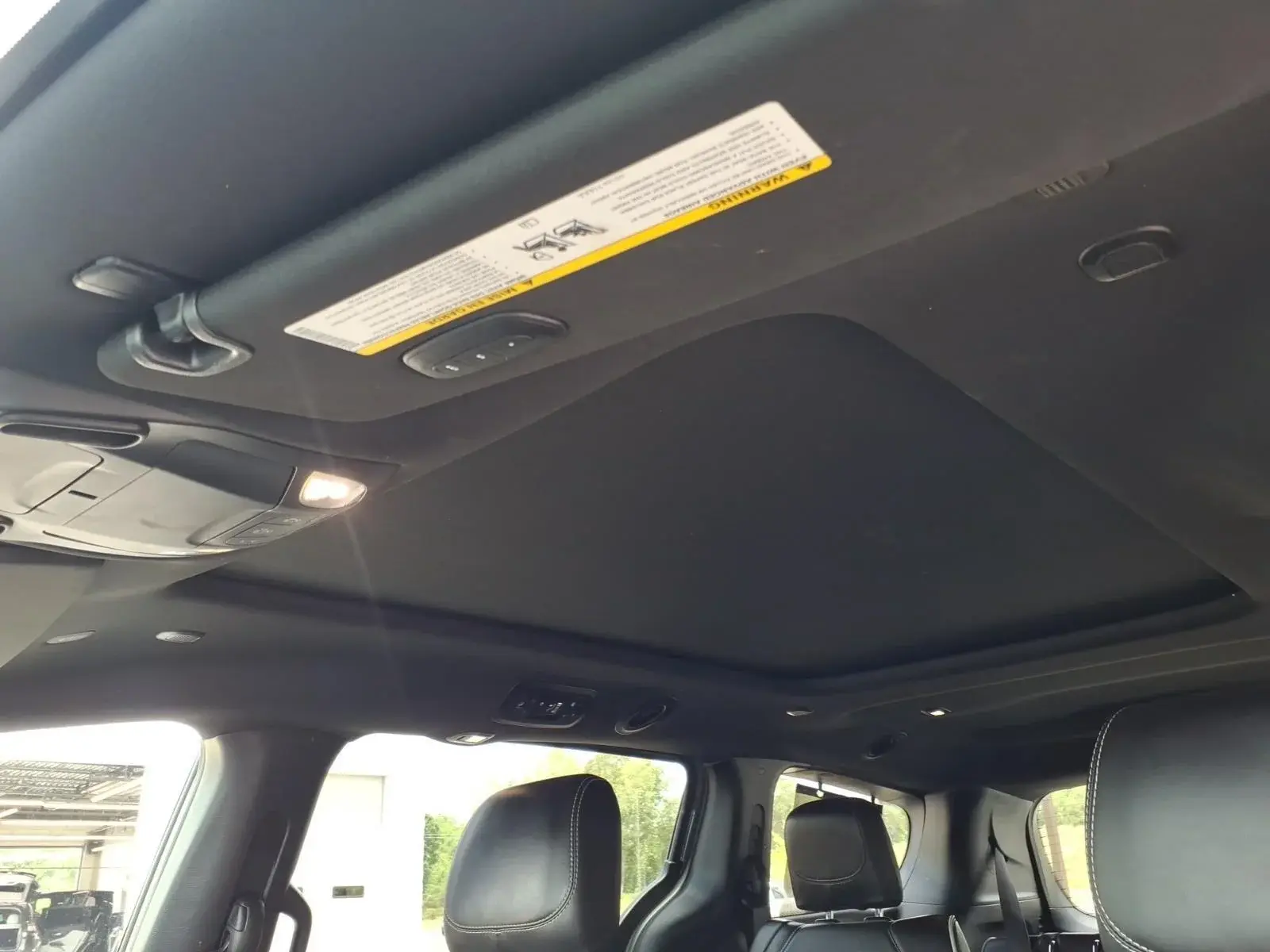 2025 Chrysler Pacifica Limited photo 5
