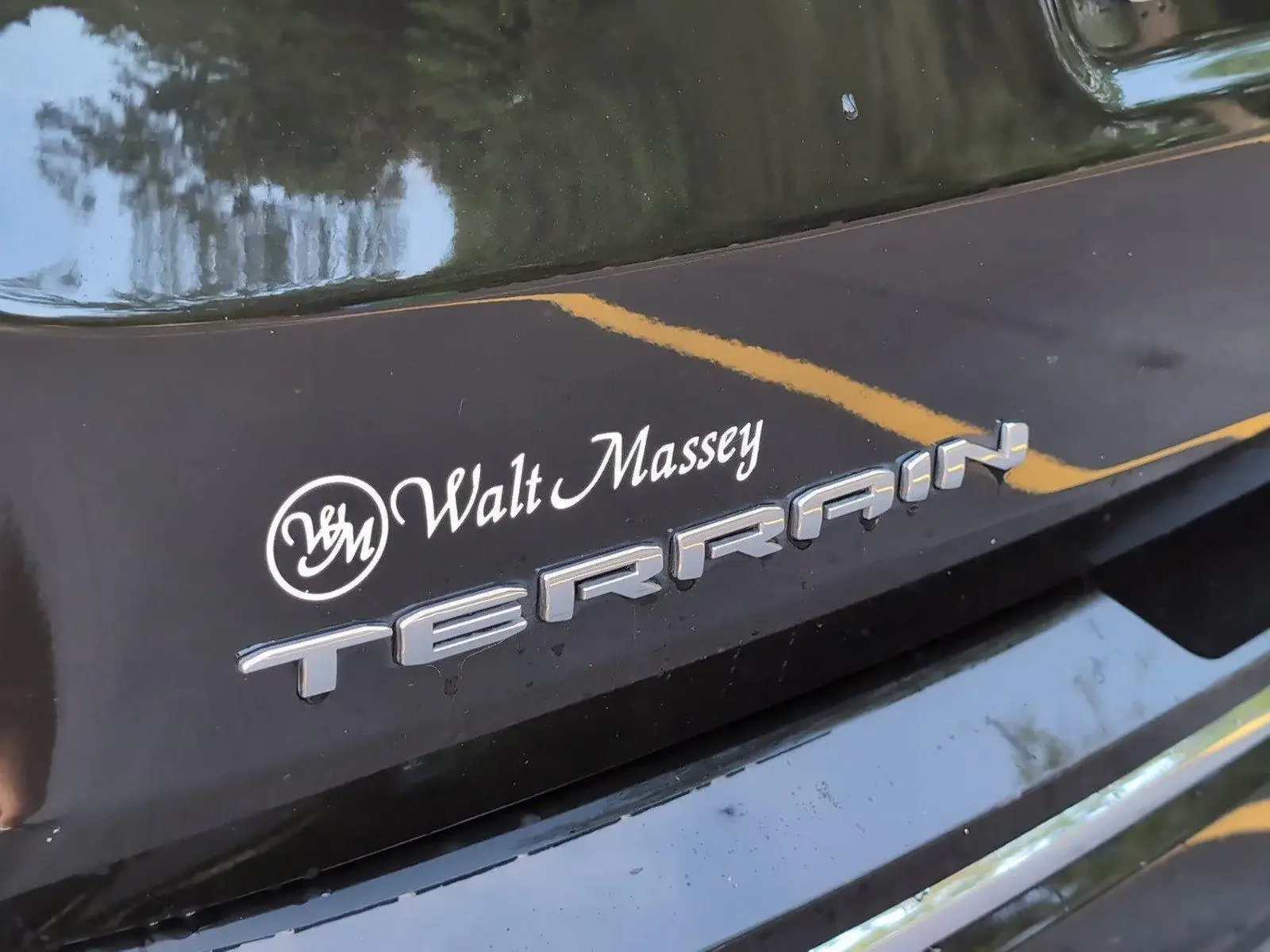 2023 GMC Terrain Denali AWD photo 5