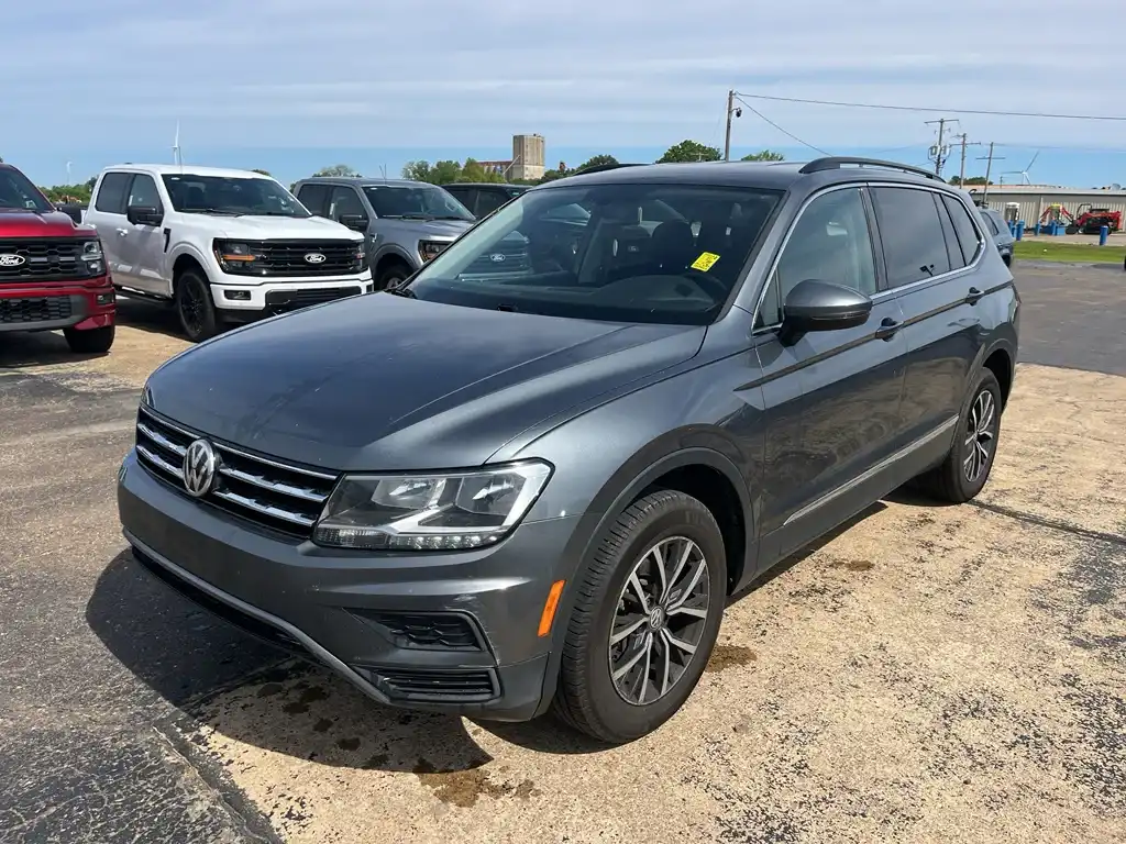2018 Volkswagen Tiguan 2.0T SE's photo
