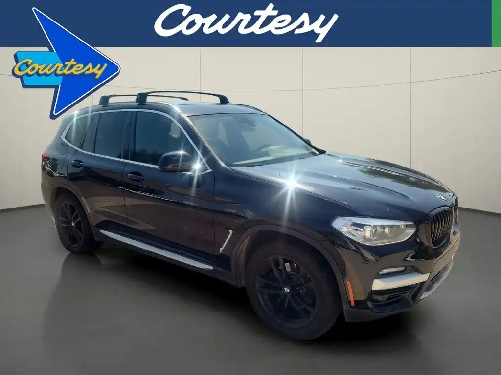 2020 BMW X3 sDrive30i's photo