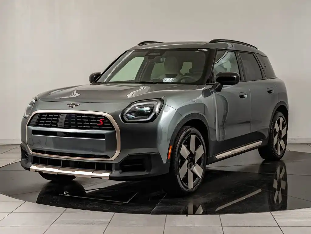 2025 MINI Countryman S ALL4's photo