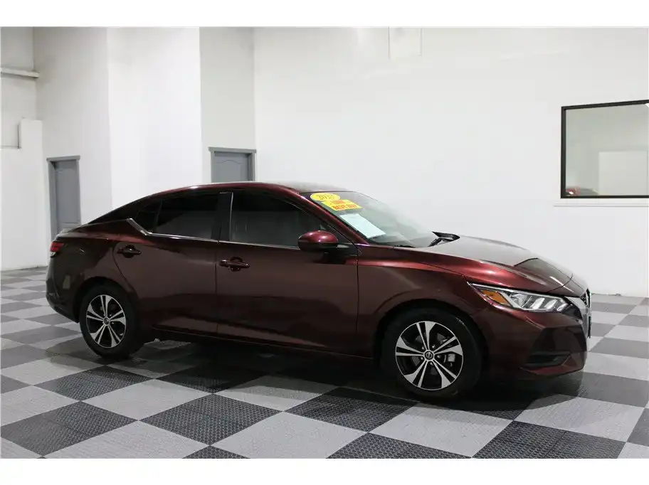 2023 Nissan Sentra SV CVT's photo