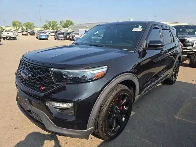 2021 Ford Explorer ST 4WD's photo