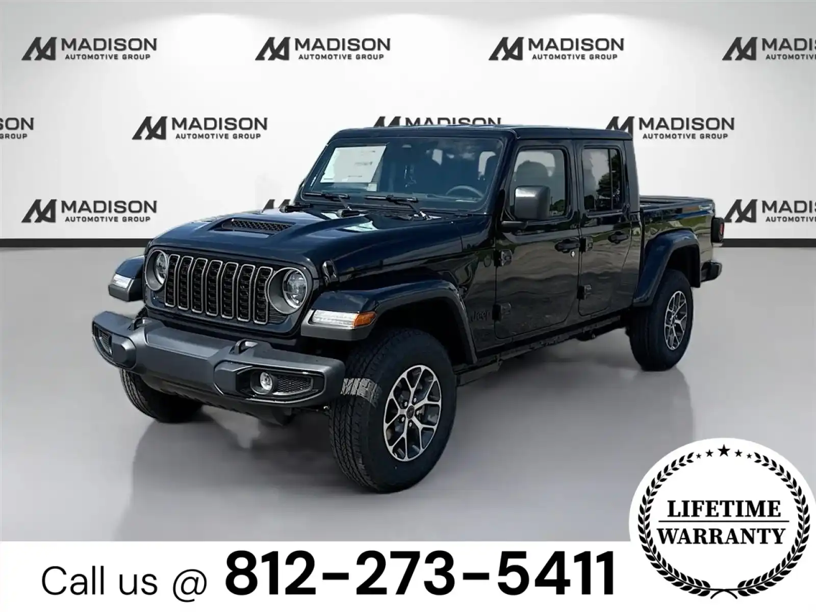2026 Jeep Gladiator Sport S Auto's photo