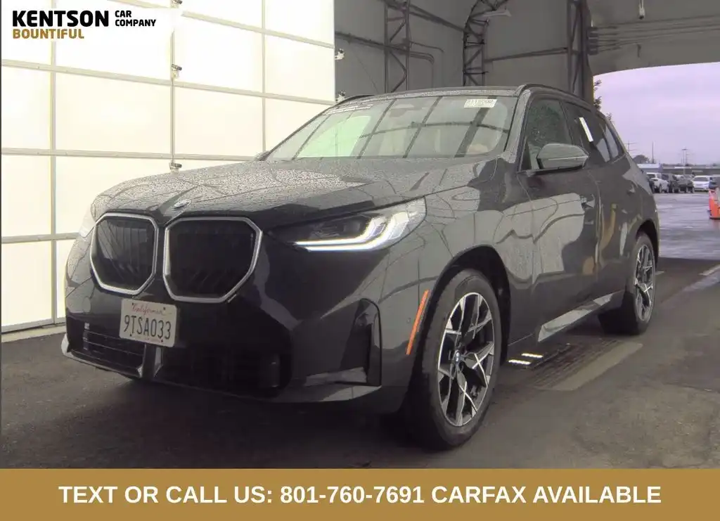 2025 BMW X3 30 XDRIVE's photo