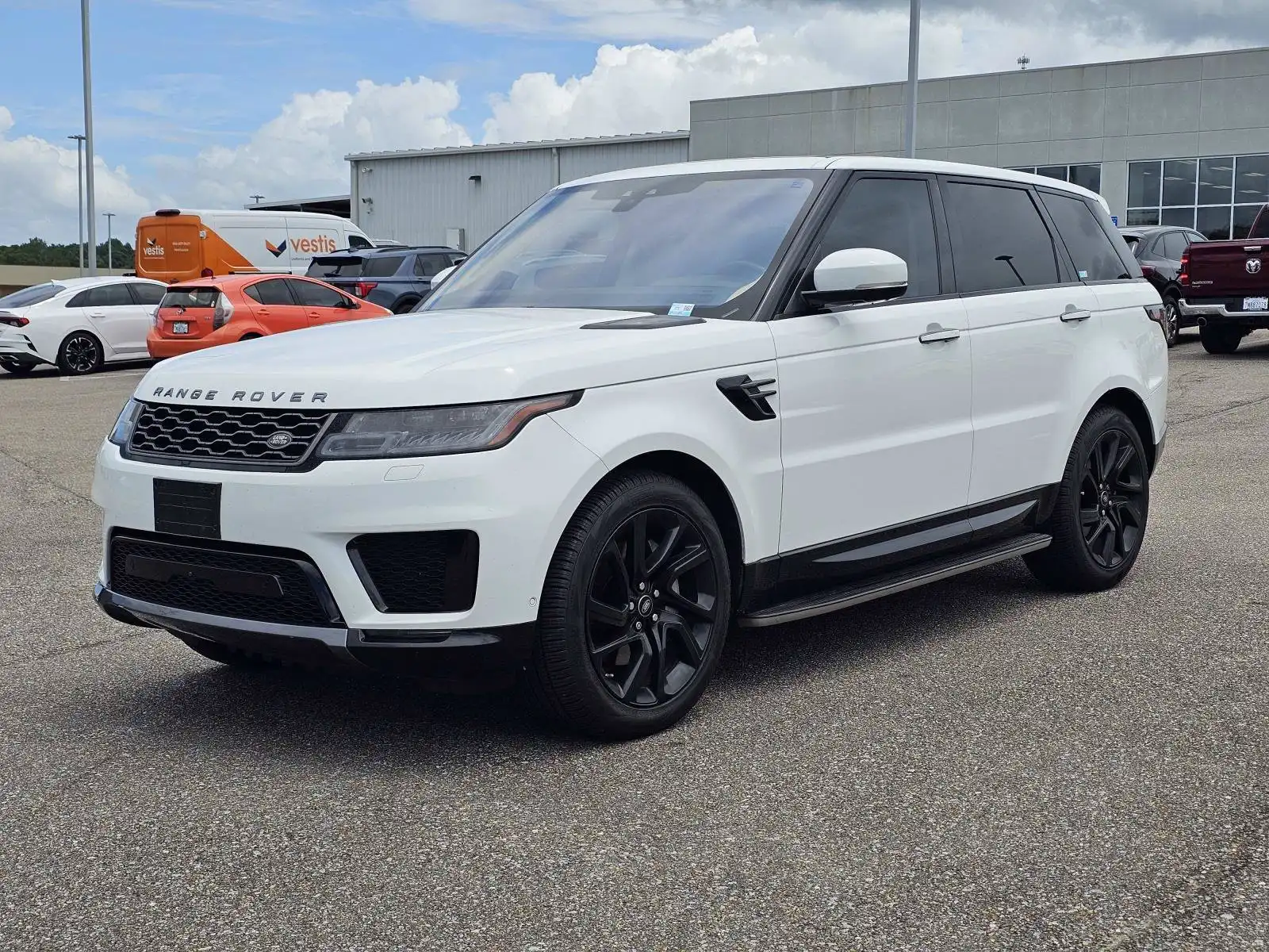 2021 Land Rover Range Rover Sport Td6 HSE Silver Edition's photo