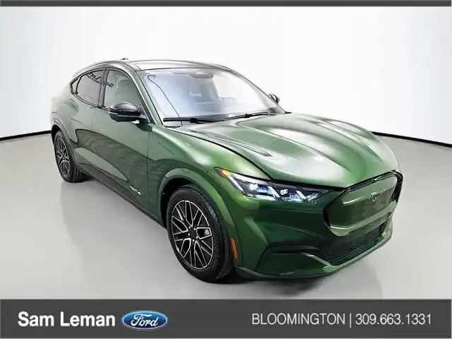 2026 Ford Mustang-Mach-e Premium's photo