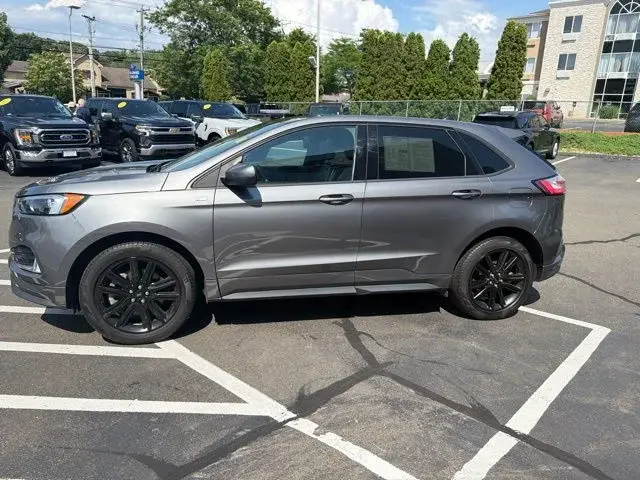 2024 Ford Edge ST-Line AWD photo 4