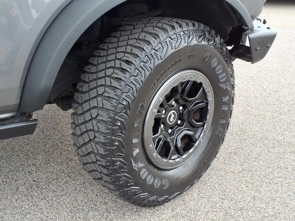 2021 Ford Bronco Badlands 4WD photo 5