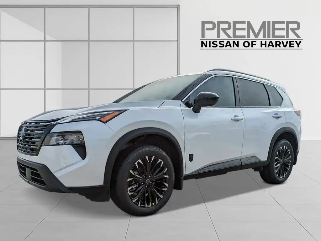 2026 Nissan Rogue Dark Armor's photo