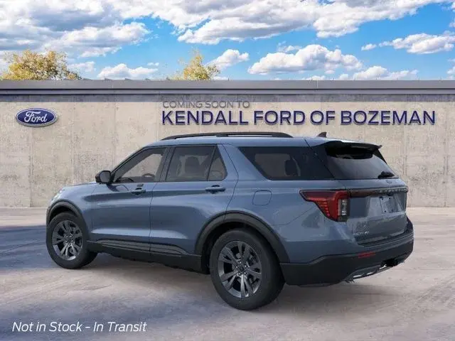 2026 Ford Explorer Active 4WD photo 4