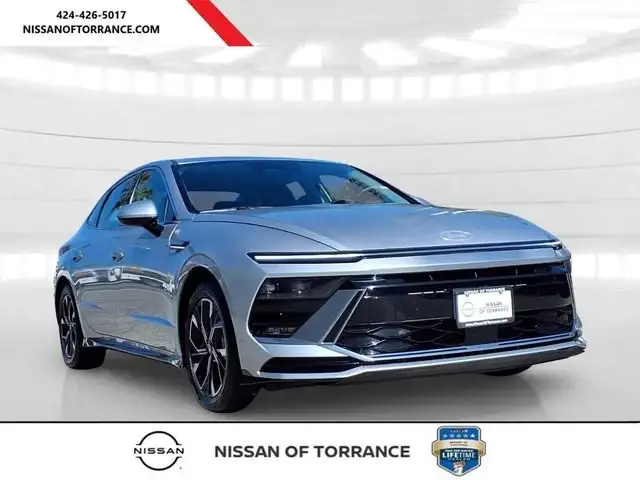 2024 Hyundai Sonata SEL photo 1