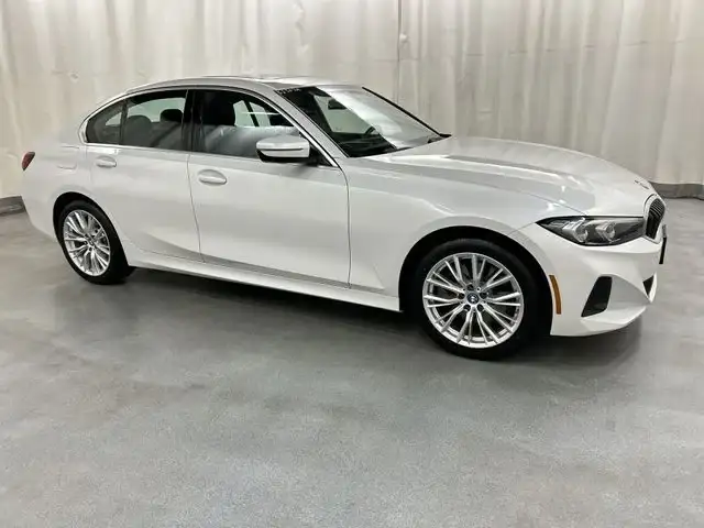2024 BMW 3 Series 330e xDrive Sedan's photo