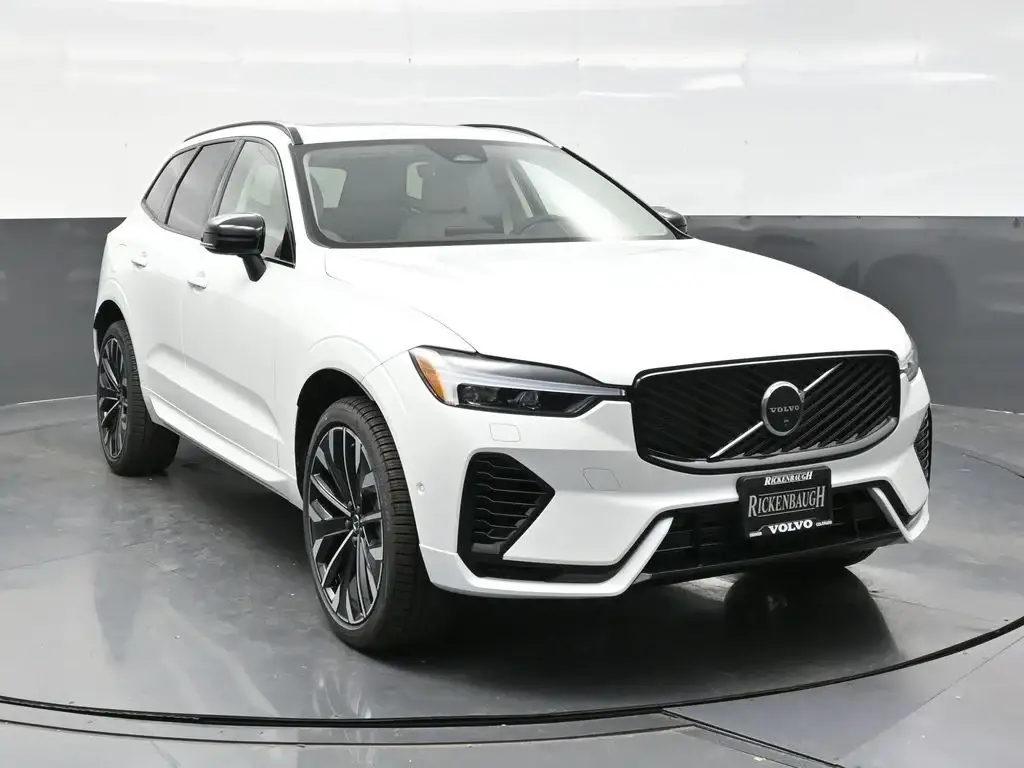 2026 Volvo XC60 T8 Ultra Dark AWD photo 1