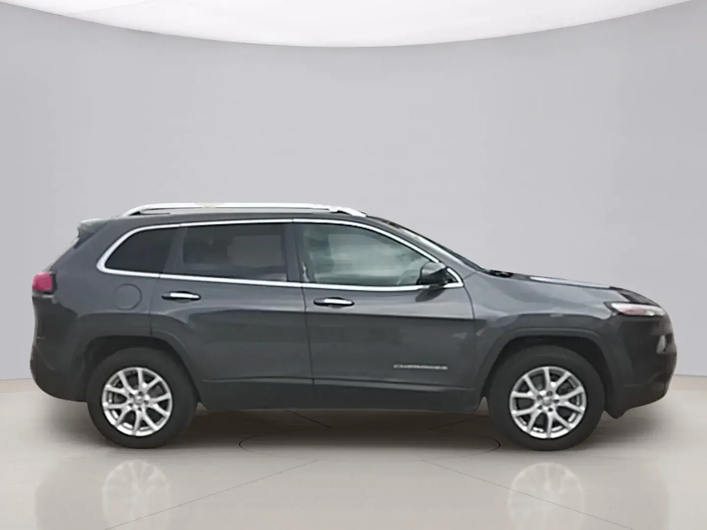 2014 Jeep Cherokee Latitude 4WD photo 4