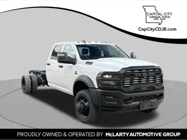 2026 RAM 5500 Big Horn 4WD Crew Cab DRW 197" WB photo 1