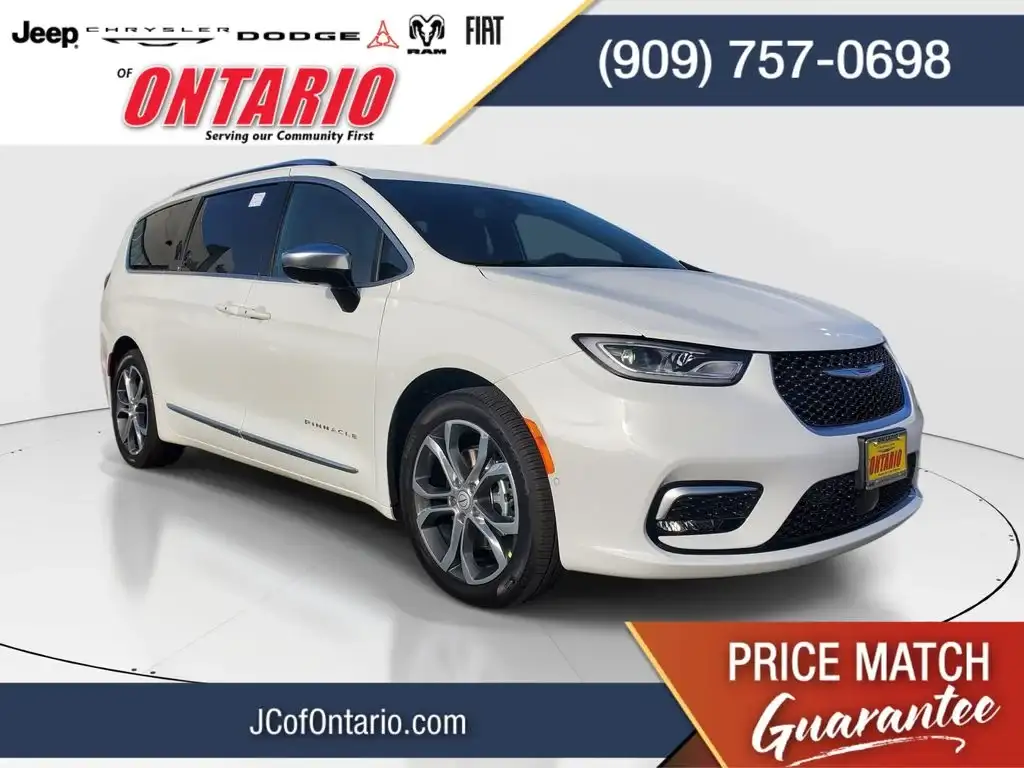 2026 Chrysler Pacifica Pinnacle's photo