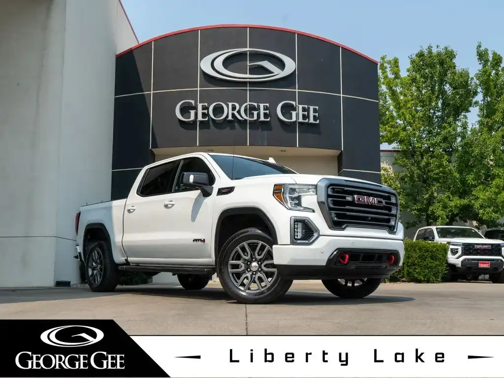 2020 GMC Sierra AT4 4WD Crew Cab Short Box's photo