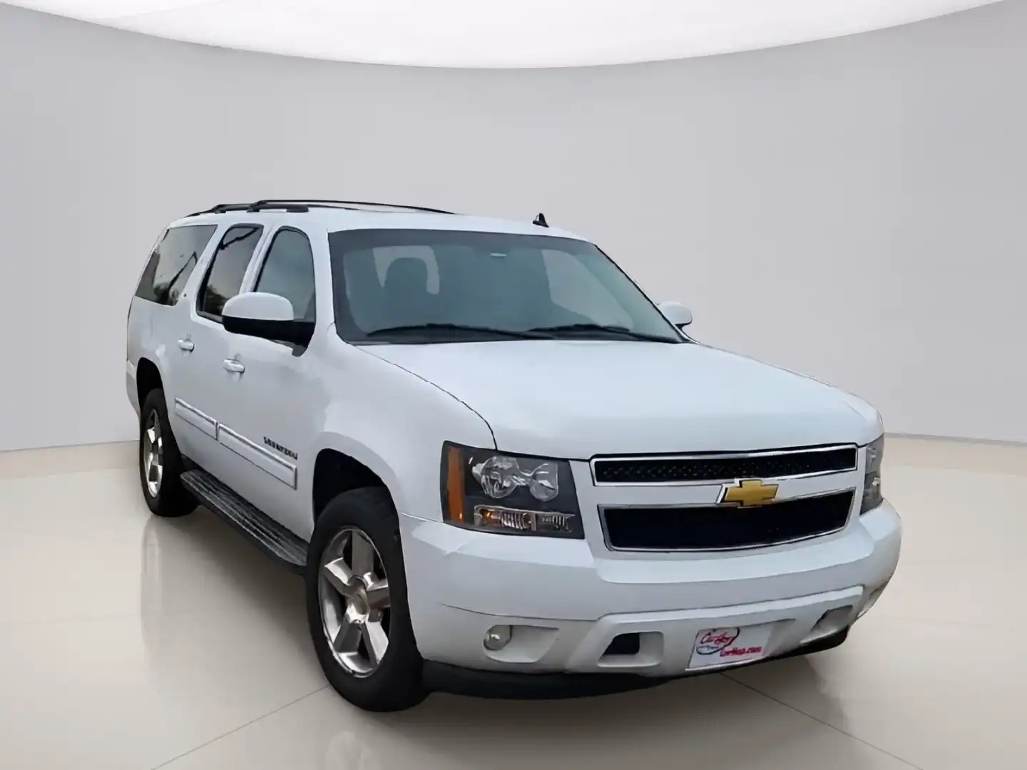 2013 Chevrolet Suburban 4WD 1500 LT's photo