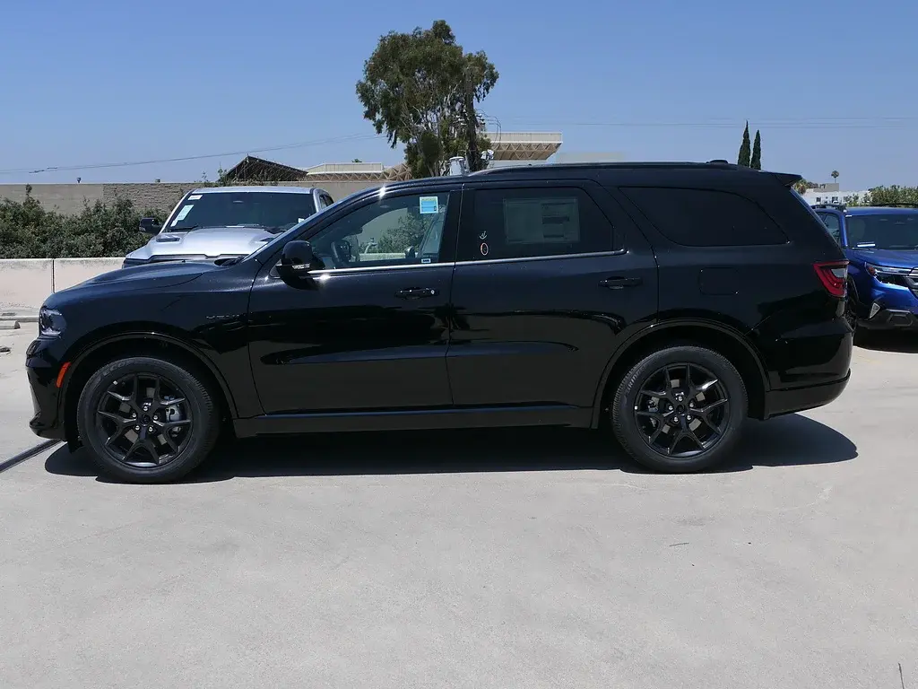 2026 Dodge Durango GT HEMI Plus V8 AWD photo 5
