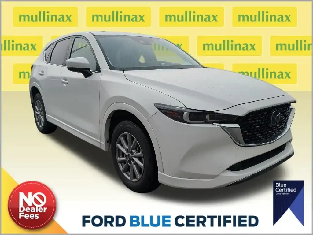 2025 Mazda CX-5 S Preferred package Auto AWD's photo
