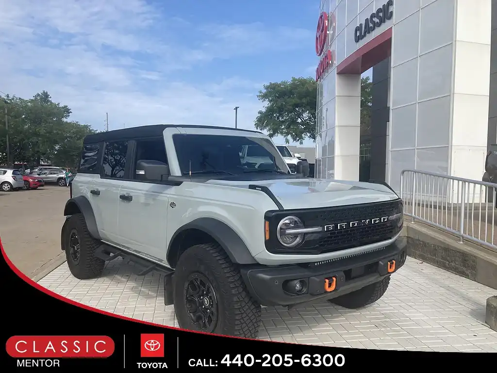 2023 Ford Bronco Wildtrak 4WD's photo