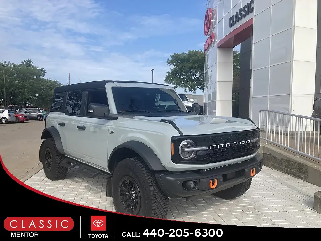 2023 Ford Bronco Wildtrak 4WD photo 1