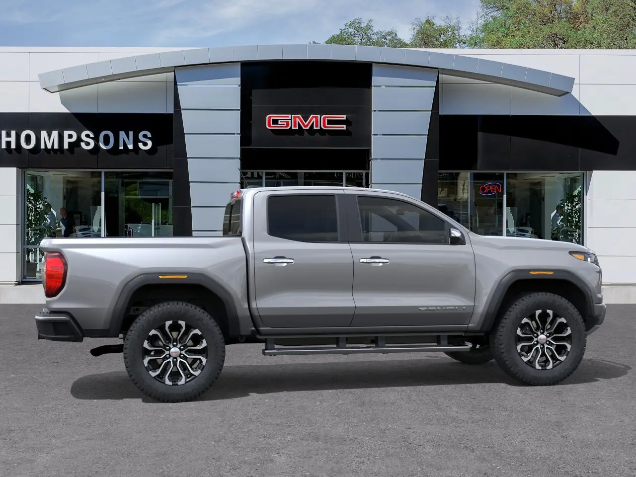 2026 GMC Canyon 4WD Denali Crew Cab Short Box photo 3