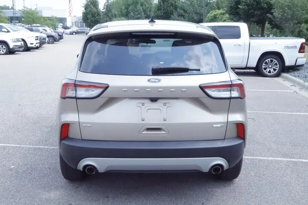 2020 Ford Escape SE AWD photo 4
