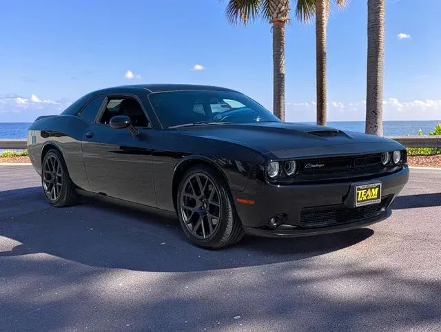 2018 Dodge Challenger T/A Plus photo 4