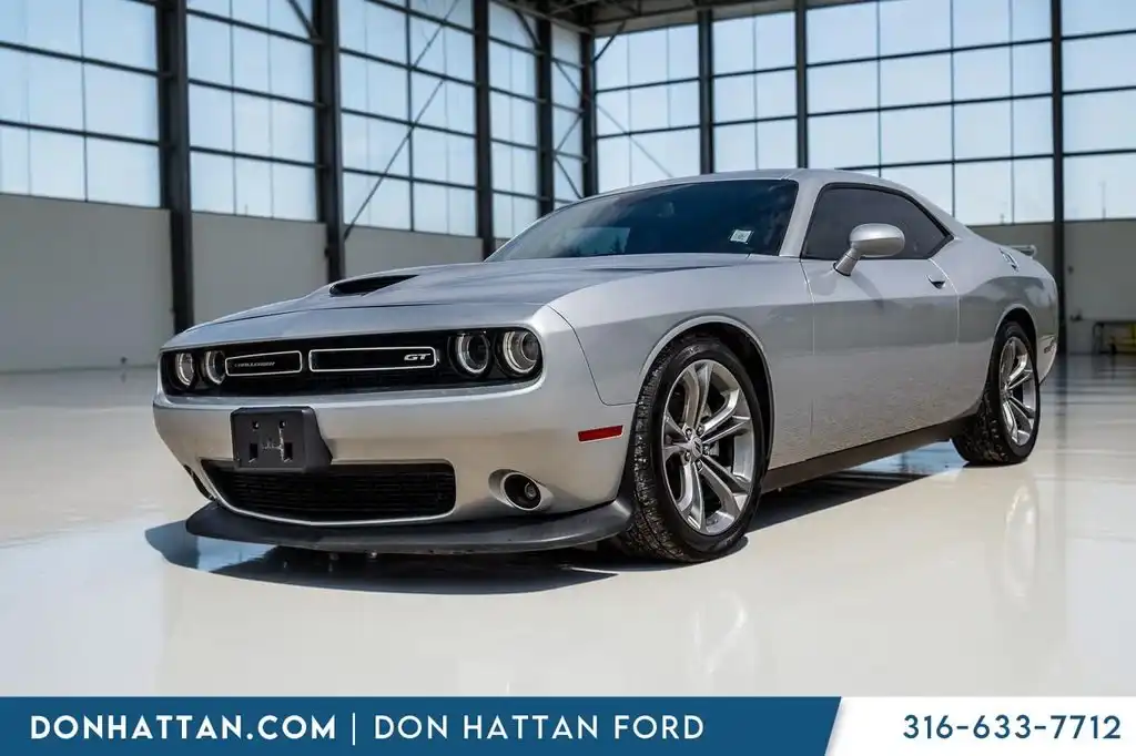 2021 Dodge Challenger GT Auto's photo