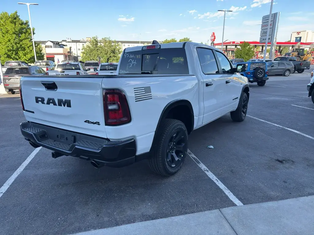 2026 RAM 1500 Big Horn/Lone Star 4WD Crew Cab 5'7 photo 5