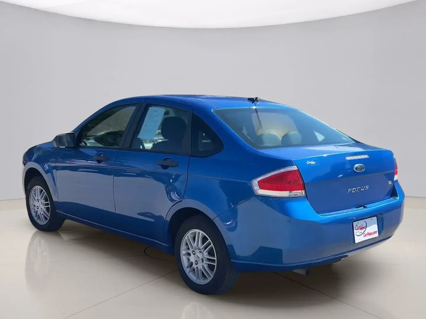 2010 Ford Focus SE photo 4
