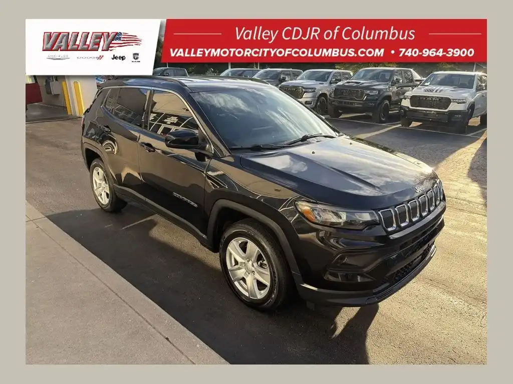 2022 Jeep Compass Latitude 4WD's photo