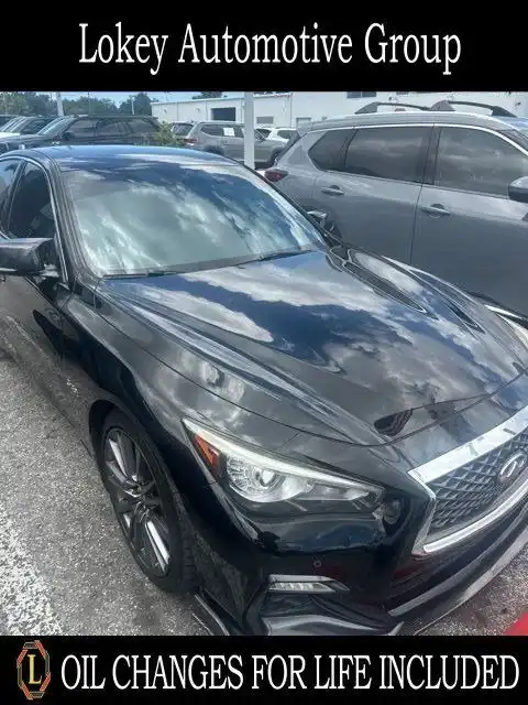 2018 INFINITI Q50 RED SPORT 400's photo