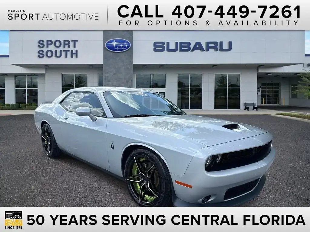 2022 Dodge Challenger R/T's photo