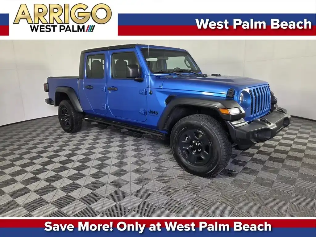 2020 Jeep Gladiator Sport's photo
