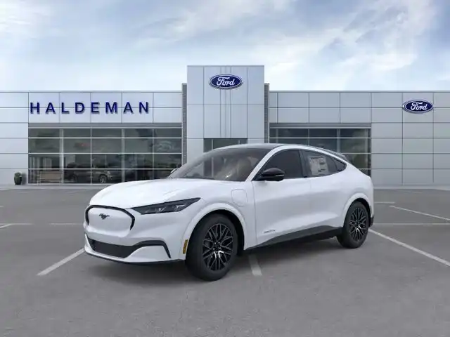 2026 Ford Mustang-Mach-e Premium's photo