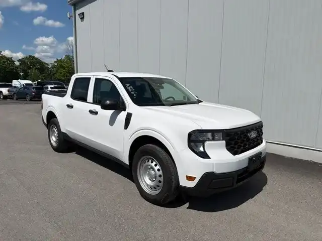 2026 Ford Maverick XL AWD's photo