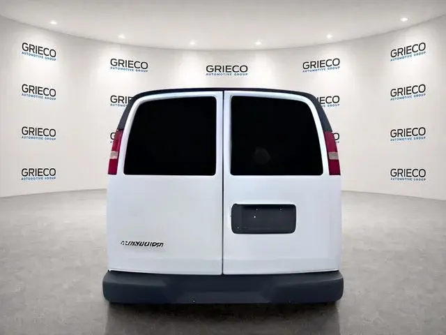 2021 Chevrolet Express 2500 Work Van HD photo 3