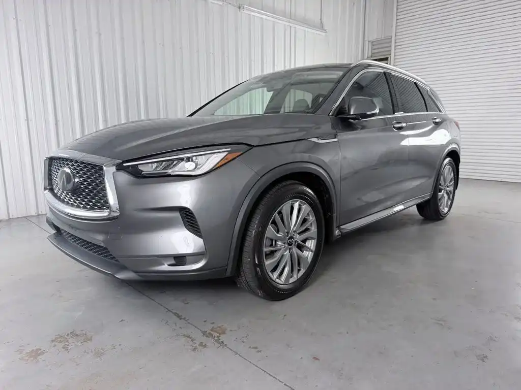 2023 INFINITI QX50 Luxe FWD's photo