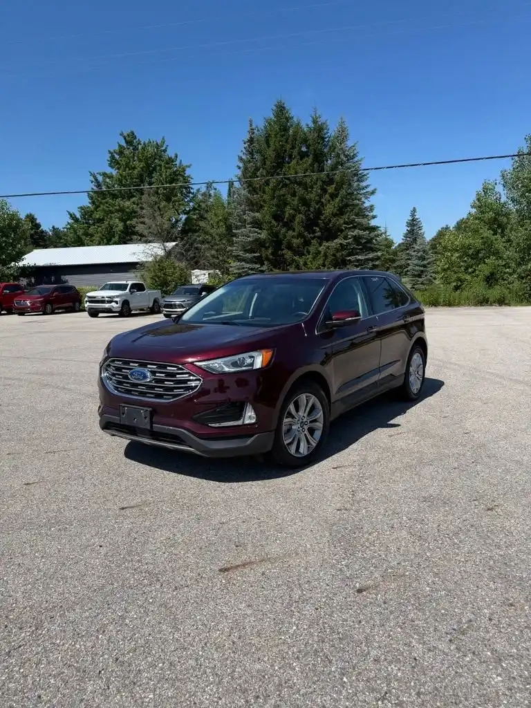 2021 Ford Edge Titanium AWD's photo